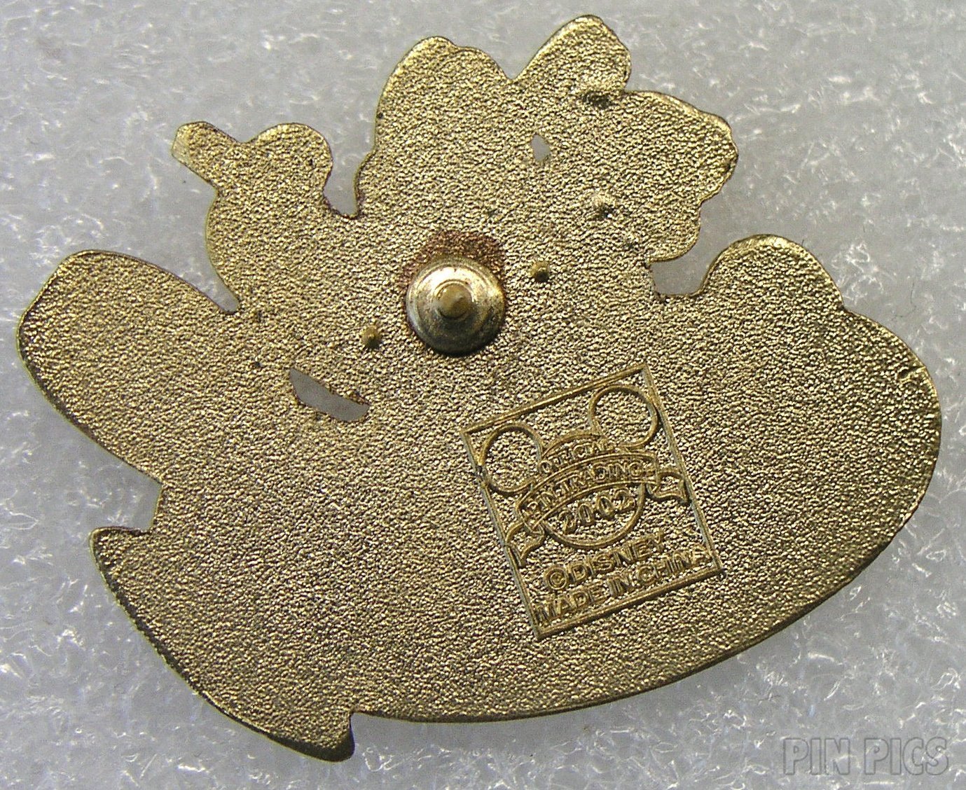 Pluto - Hockey - Sports Free-D Series - Big Pin Game  pin collectible - Main Image 2