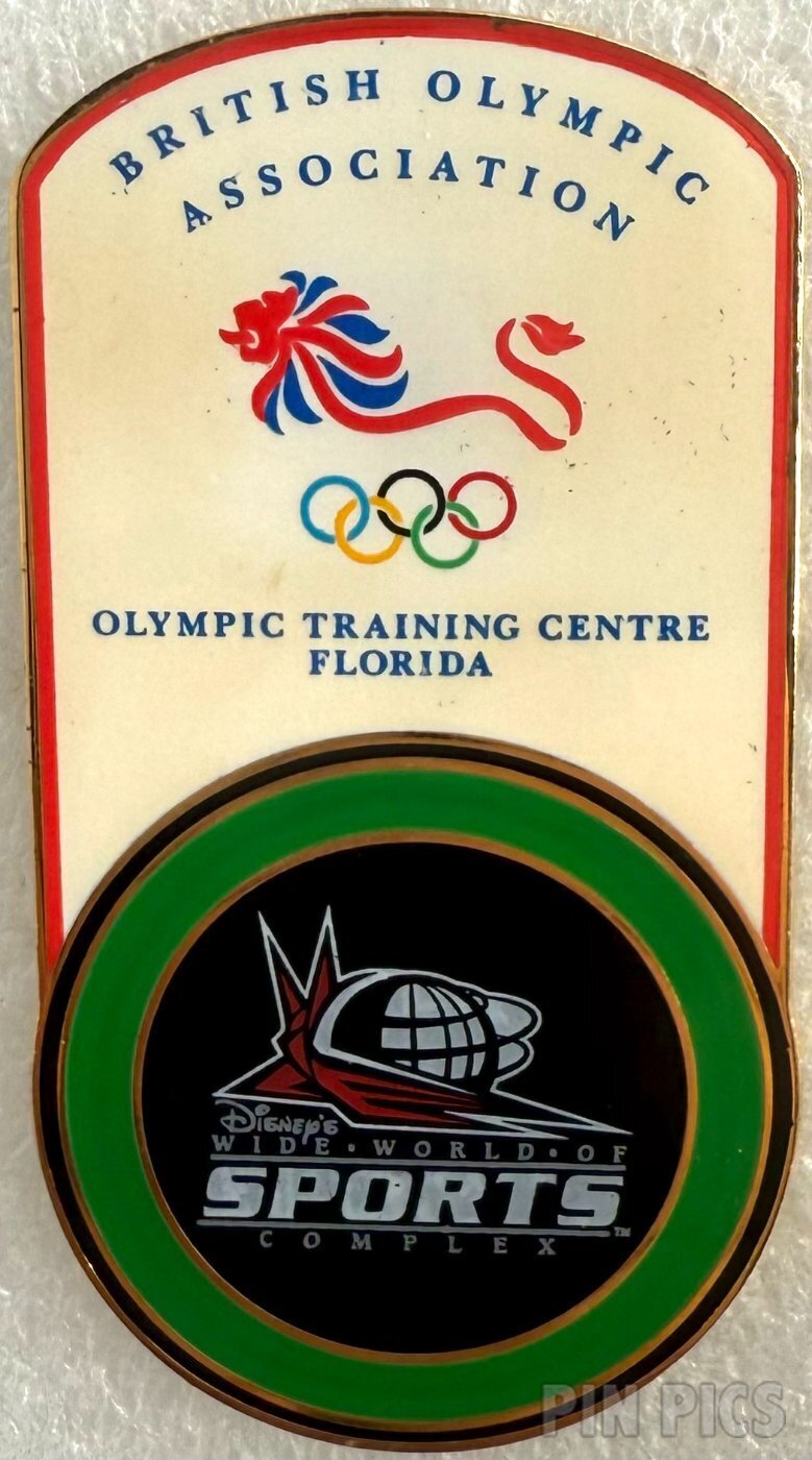 Button - The Lion King - Pride Rock