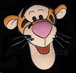 Sculpted Tinker Bell Pin