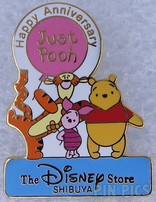 Japan - Pooh, Heffalumps and Woozles - Winnie the Pooh and the Blustery Day 1968 - History of Art 2002