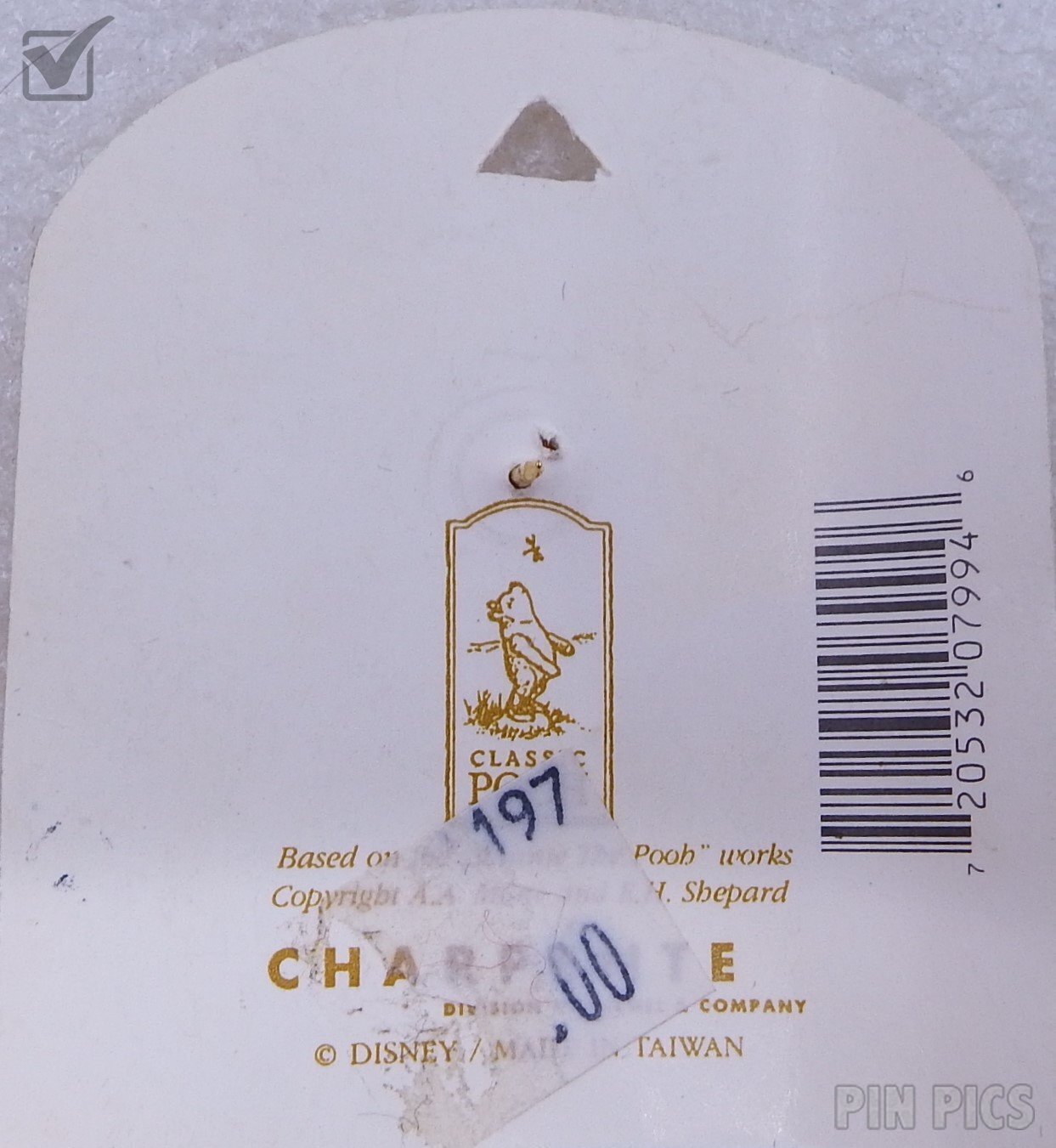 Michel and Company - Mini Classic Pooh in Santa Hat - Christmas Series  pin collectible - Main Image 4