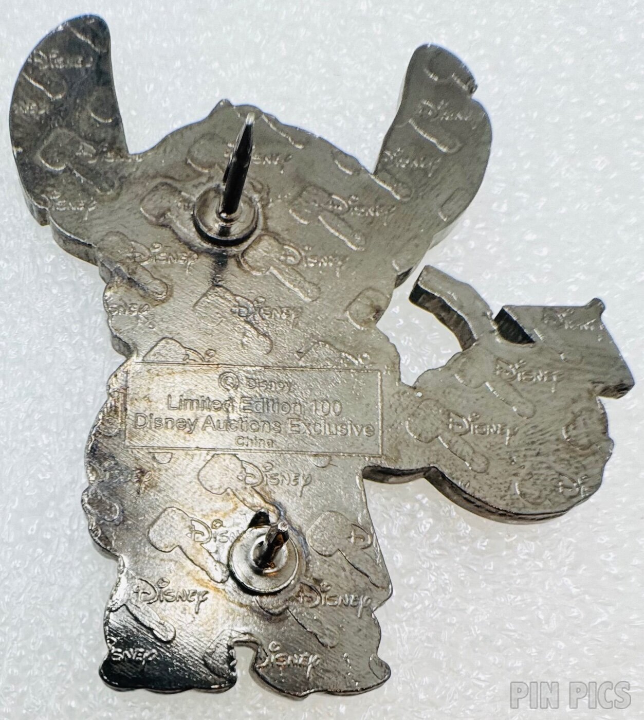 DA - Tourist Stitch - Coconut Drink  pin collectible - Main Image 2