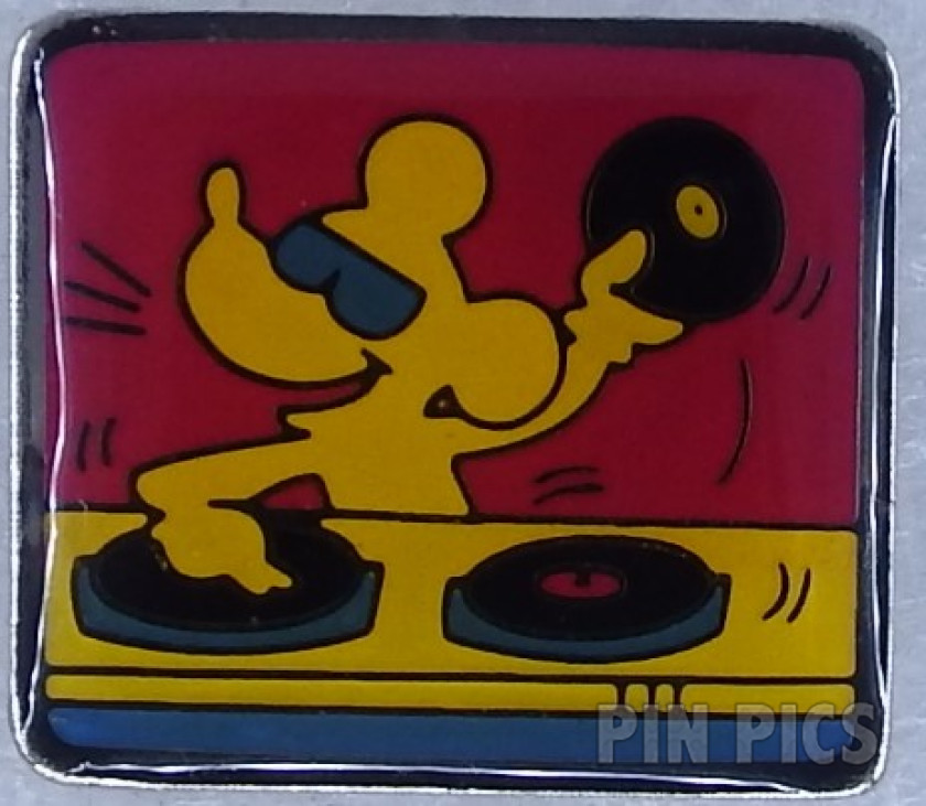 Button - DLR - Happy New Year - 1990 - Disneyland