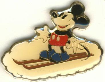 DCA California Sun Plaza pin