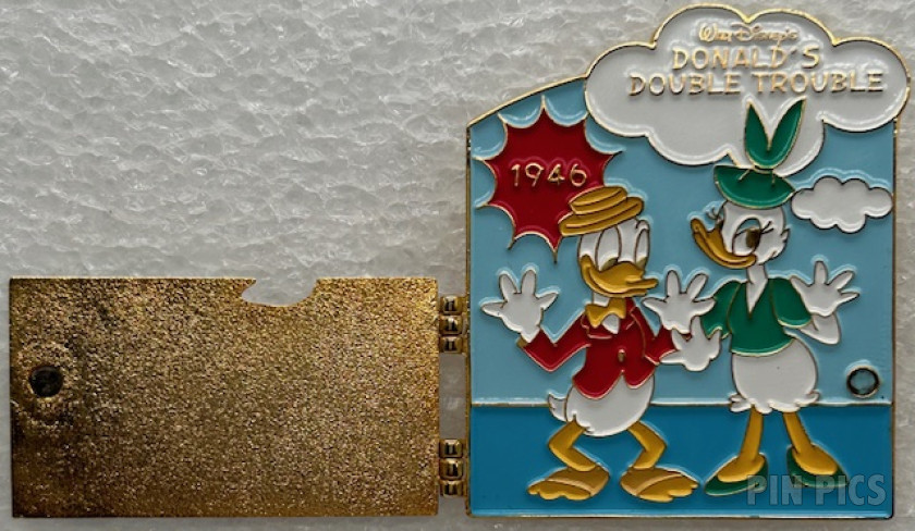 Japan - Donald Duck, Daisy Duck - Donald’s Double Trouble - 1946 - Hinged - History of Art 2002 - Mickey and Pals  pin collectible - Main Image 2