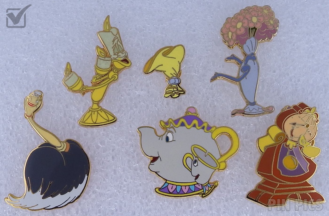 DLR GWP Beauty and the Beast Map  pin collectible - Main Image 2