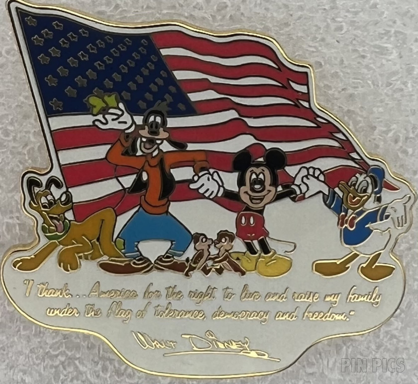 Button - Happy Simba - The Lion King