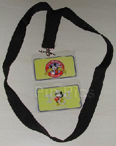 Percy with pink pillow - Pocahontas