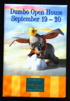 Meeko eating a biscuit - Pocahontas