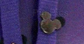 Present delivering Goofy - Version 4