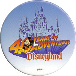 Button - Mickey Mouse and Snowman - 1991 Mickey's Christmas Party