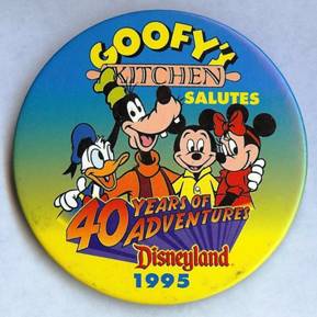 WDW - Winnie the Pooh - Mickey Shaped Balloon Free-D Series