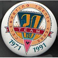 Japan - Sorcerer Mickey - January - Calendar 2003