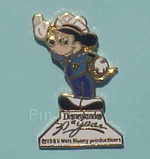 Mickey Mouse - Leading the Parade - Grenada Grenadines 4c Postage Stamp