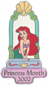 Lanyard Set - Sorcerer Mickey Star Pin w/Chip & Dale Plastic Holder