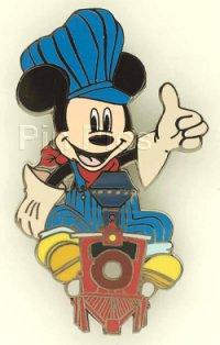 DLR - Mickey, Minnie, Donald - Castle - Name Pin - ERROR