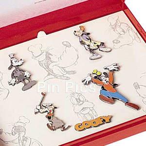 DLR - Snow White and Seven Dwarfs - Cast Member - Boxed 9 Pin Set