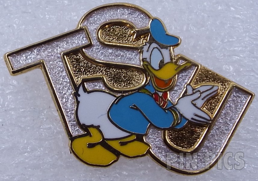 DLR - Donald - 4th of July - Cast ID Lanyard