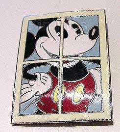 DLR - Donald - 4th of July - Cast ID Lanyard