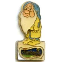 1992 Kodak sponsor pin