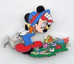 DCL - Mickey Mouse - Artist Choice Dangle - Captain Mickey Saluting Flag