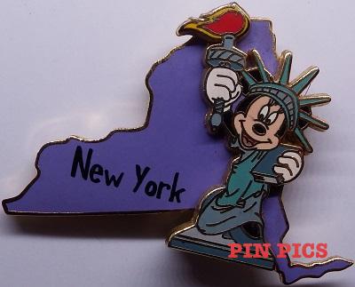 Scrooge McDuck counting bills