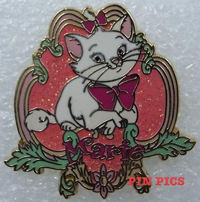 DLR - Minnie - Cast Member Locker