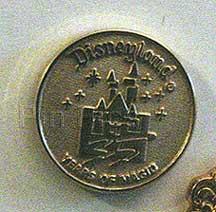 DLR - Goofy - New Orleans Square - Land Series