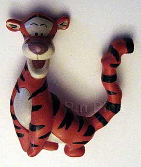 DA - Pongo and Perdita Pin (Gold Prototype)