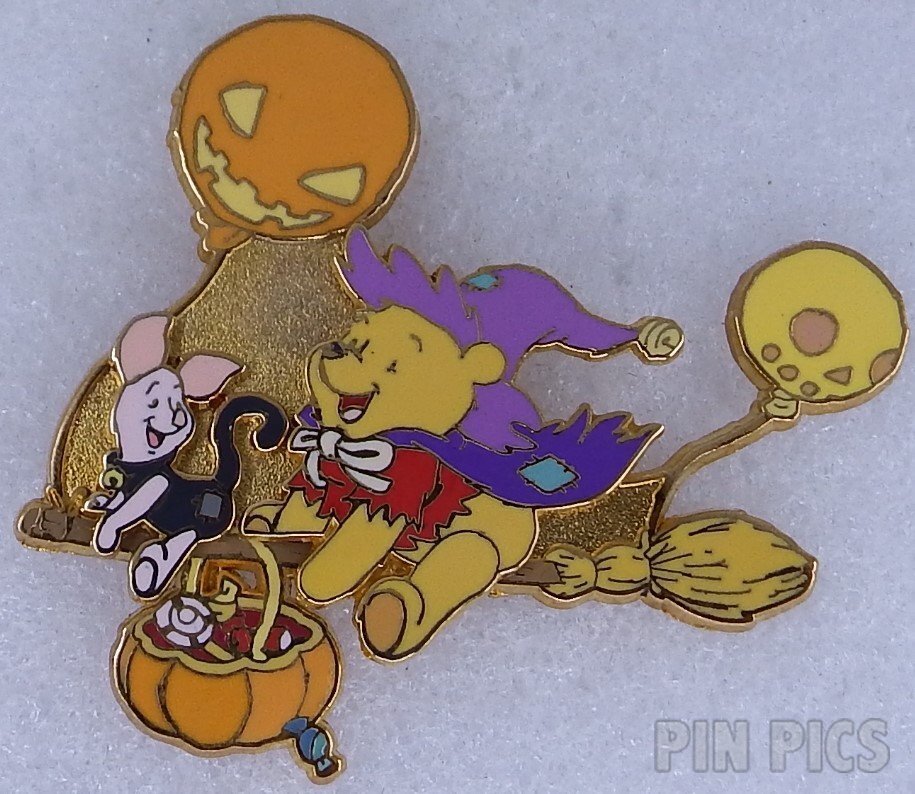 Button - Mickey Mouse - American Flag - Desert Storm