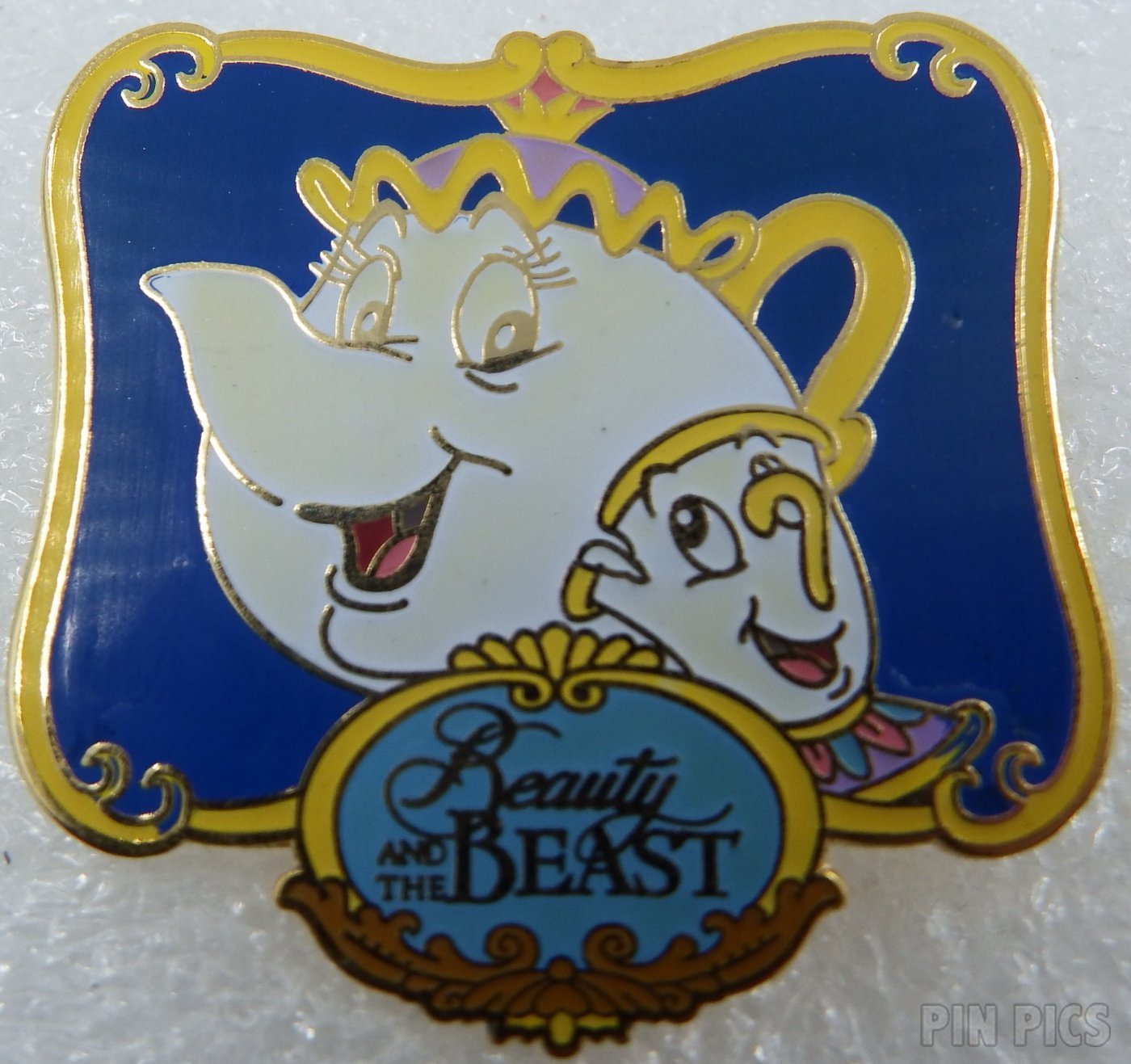 DS - Dopey - Christmas Wreath - 12 Months of Magic - Santa - Christmas - Snow White and the Seven Dwarfs