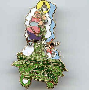 AP/PP WDW - Mickey and Minnie - AP - Christmastime in the City - Moonlight