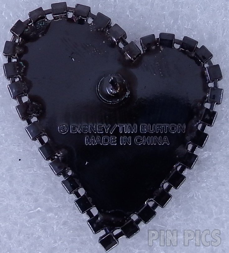 Japan - Jack Skellington - Heart - Nightmare Before Christmas - Jeweled - JDS  pin collectible - Main Image 2