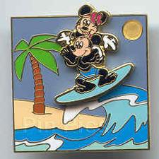 Excited Roger Rabbit Puffy Pin 1987