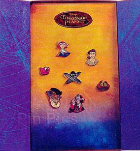 Button - Winnie The Pooh - Cel-ebration