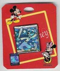 DLR - Aladdin and Jasmine on Magic Carpet - Cast Exclusive