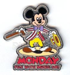 DLR - Oogie Boogie's Ghost Walk Pin Event - Matterhorn - Flocked/3D