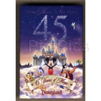 Goofy - Four C's - Courage - With Walt Framed Pin Series #8