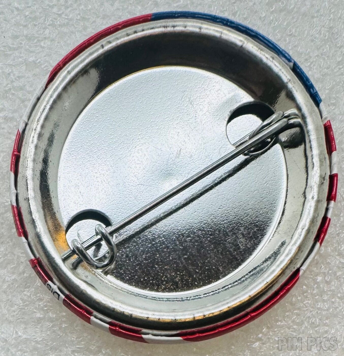 Button - Minnie Mouse - American Flag - Desert Storm  pin collectible - Main Image 2