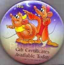 DS - Pooh and Piglet - Christmas Wreath - 12 Months of Magic