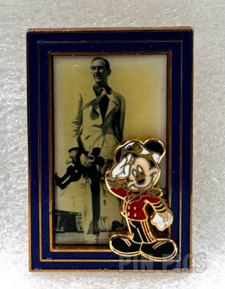 WDW - Mickey Mouse - My First Marathon 2003