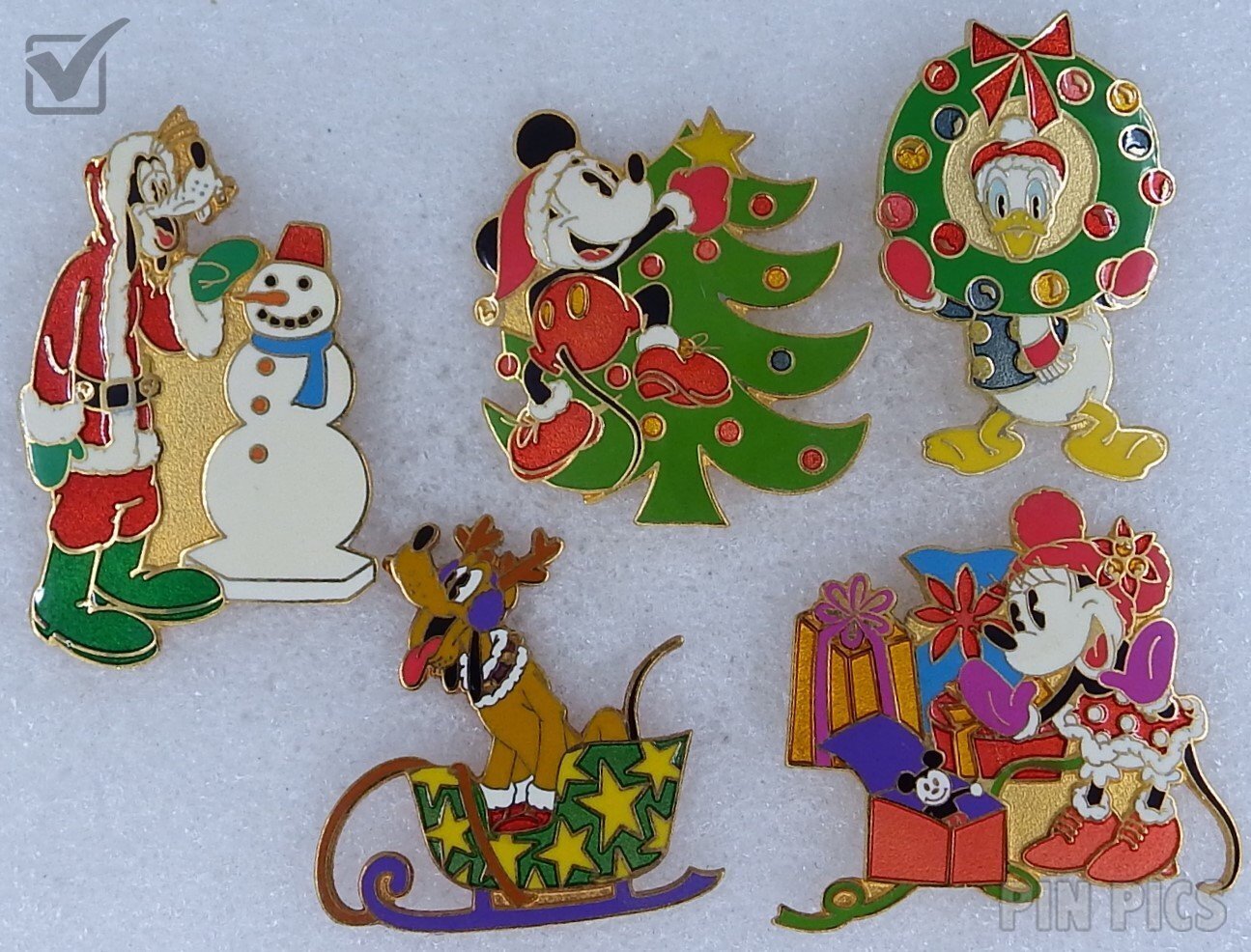 Japan - Mickey, Minnie, Donald, Goofy and Pluto - Christmas 2002 Set - TDL  pin collectible - Main Image 2