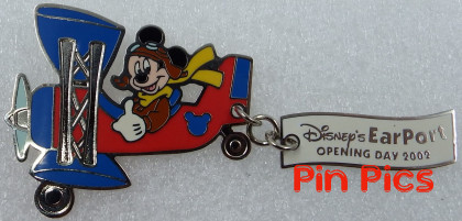 WDW - Winnie the Pooh - Bee on Nose - Large