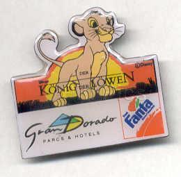 Button - WDCC - Logo - Walt Disney