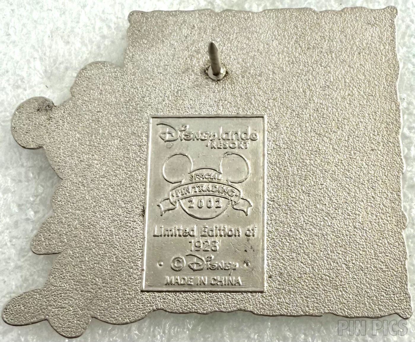 DLR - Minnie Mouse - Birthday - November 18, 1928  pin collectible - Main Image 2