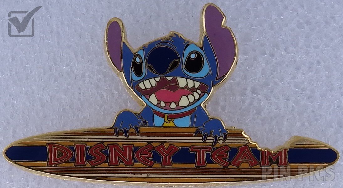 Sedesma - Phoebus and Esmeralda Embracing - Hunchback of Notre Dame