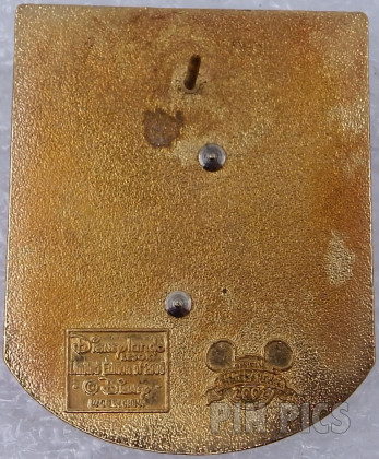 DLR - Minnie - Ice Skating - Winter Sports Series - 3D  pin collectible - Main Image 2