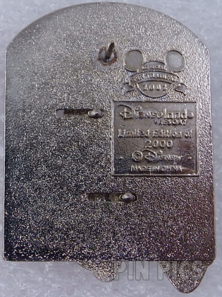 DLR - Goofy - Ice Hockey - Winter Sports Series - 3D/Slider  pin collectible - Main Image 2