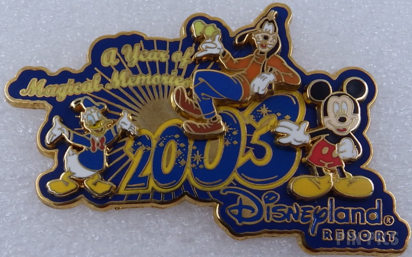 DA - Rescuers 25th Anniversary Oversize Pin - Madame Medusa (Silver Prototype)