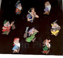 Hilfling DK - Snow White Dancing - Danish - Seven Dwarfs